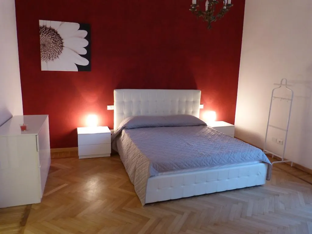 Piazza Dei Martiri Apartman Bologna